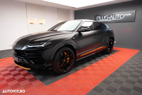 Lamborghini URUS