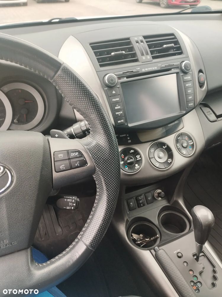 Toyota RAV4 2.0 VVT-i Premium MS - 13