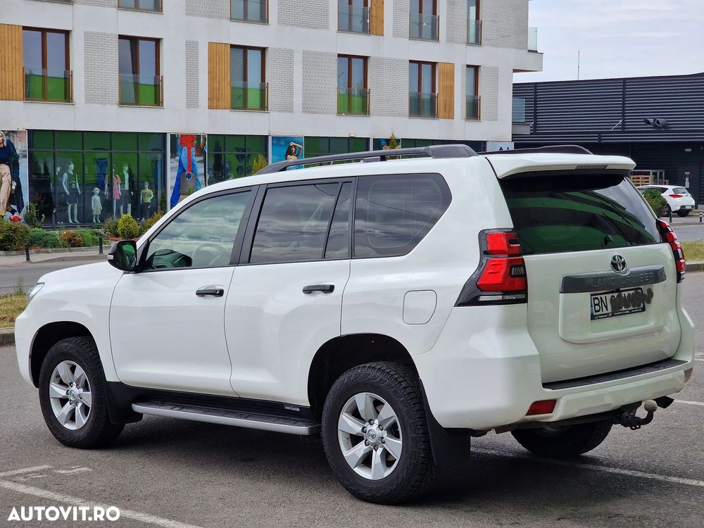 Toyota Land Cruiser 2.8 D-4D - 3
