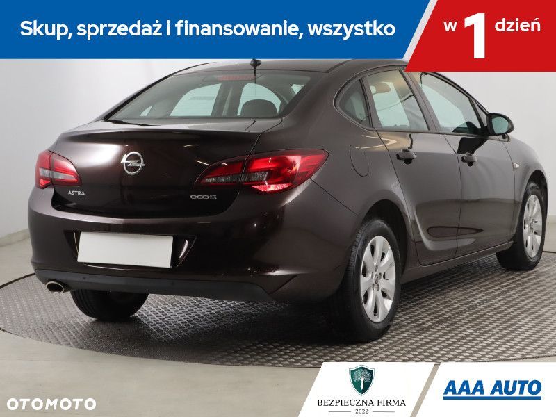 Opel Astra - 6
