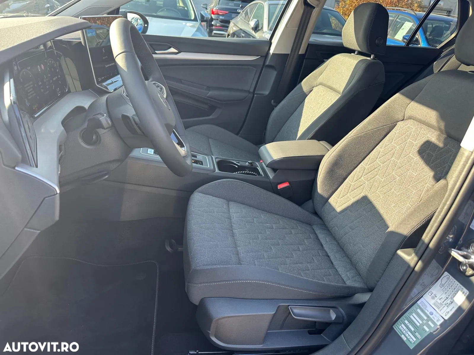 Volkswagen Golf 2.0 TDI DSG Life - 13