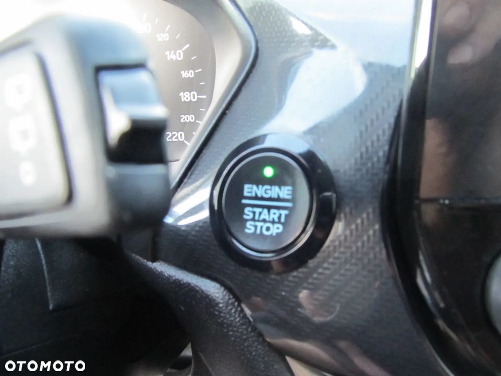 Ford Fiesta 1.0 EcoBoost ST-Line - 24