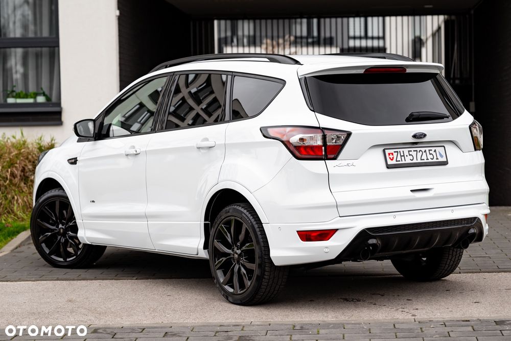 Ford Kuga 2.0 TDCi 4x4 ST-Line - 9
