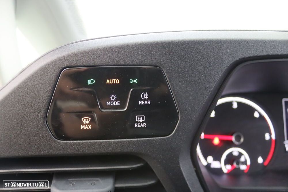 VW Caddy 2.0 TDi - 10