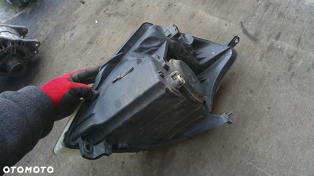 CITROEN C2 LAMPA PRZEDNIA LEWA !!! - 5