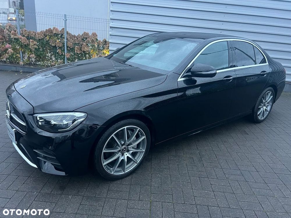 Mercedes-Benz Klasa E 200 4-Matic 9G-TRONIC - 5