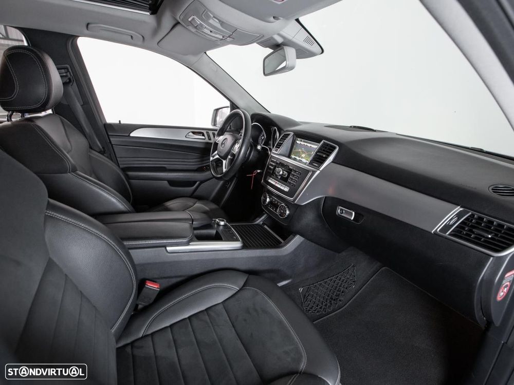 Mercedes-Benz ML 250 - 10