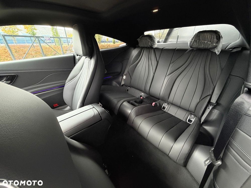 Mercedes-Benz CLE 300 mHEV 4-Matic AMG Line - 18