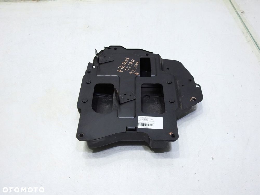 OBUDOWA KOMPUTERA FORD FIESTA MK7 1.4 TDCI - 2