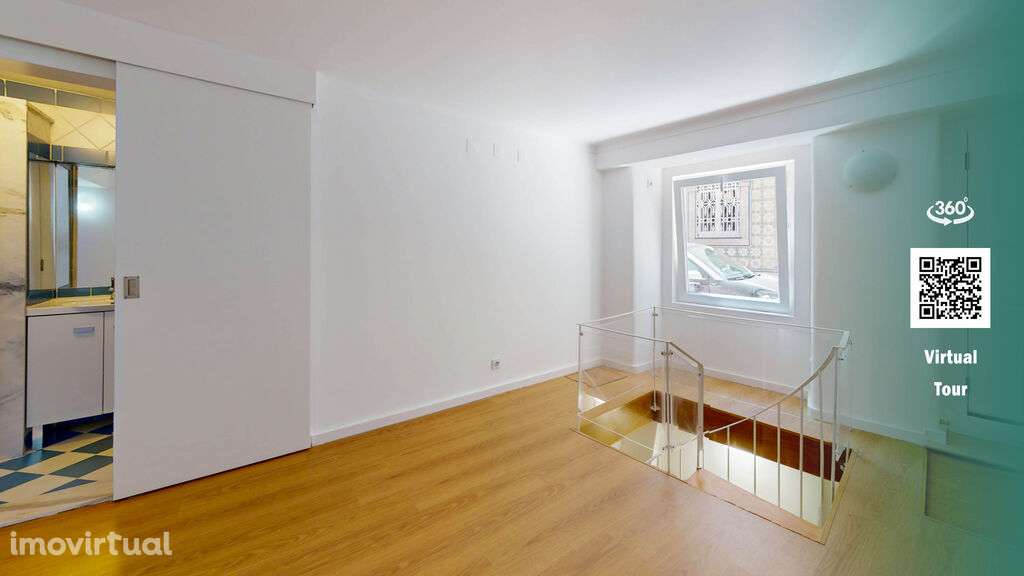 Apartamento T2 Duplex Remodelado no Príncipe Real – Lisboa - Grande imagem: 2/28