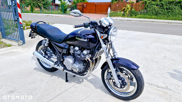 Kawasaki ZR