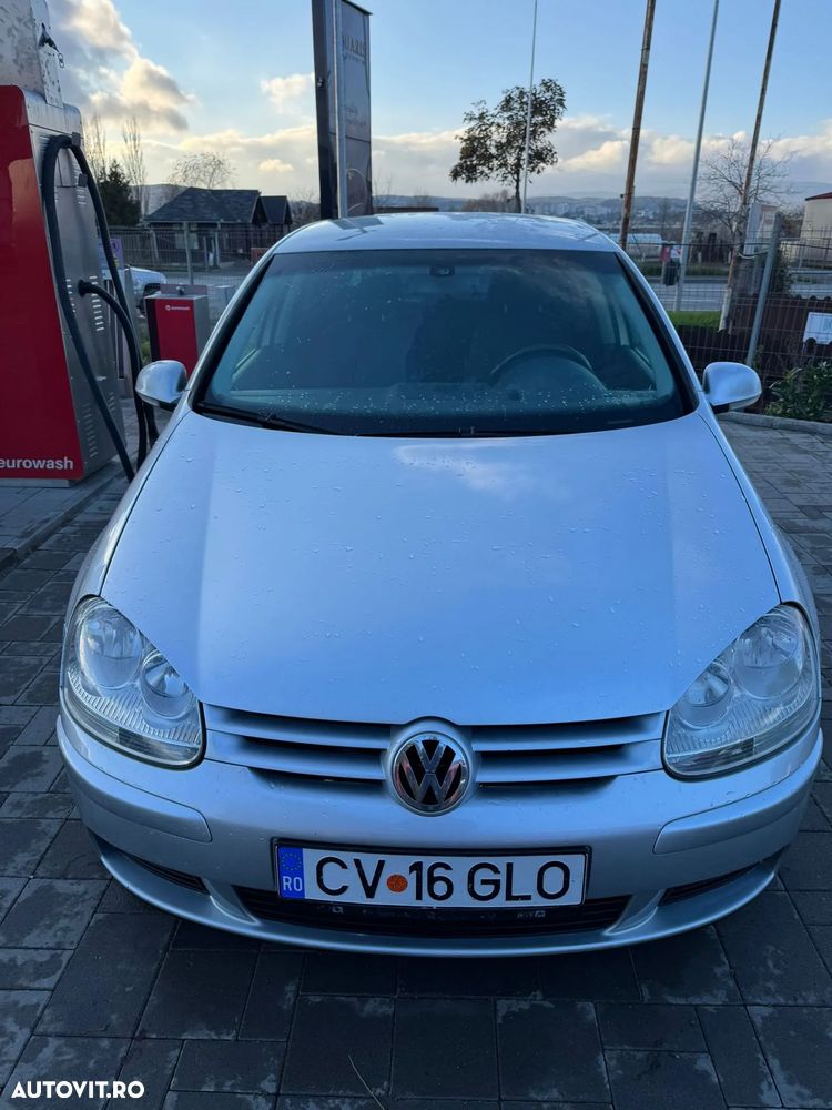 Volkswagen Golf 1.9 TDI DPF Trendline - 10