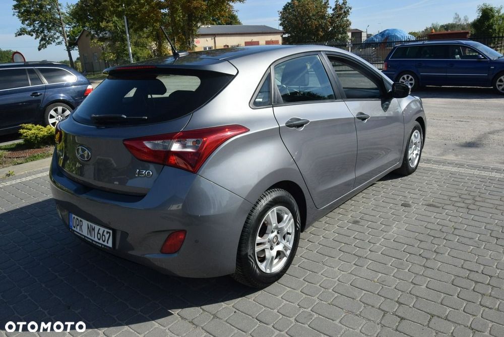 Hyundai i30 1.4 Classic - 12