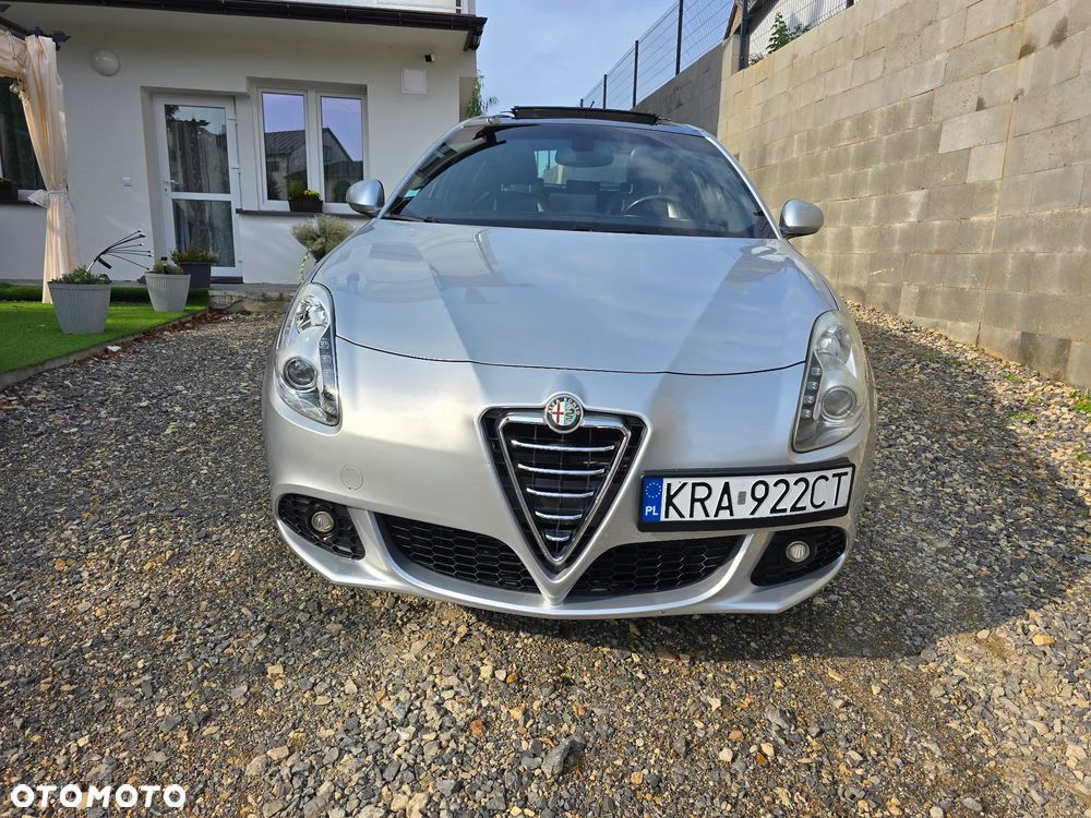 Alfa Romeo Giulietta - 2