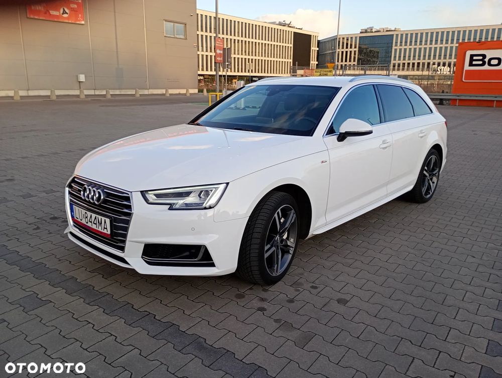 Audi A4 Avant 2.0 TDI DPF clean diesel multitronic S line Sportpaket - 1