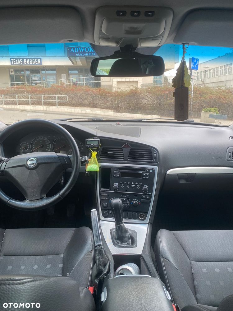 Volvo S60 2.4D5 Summum - 9