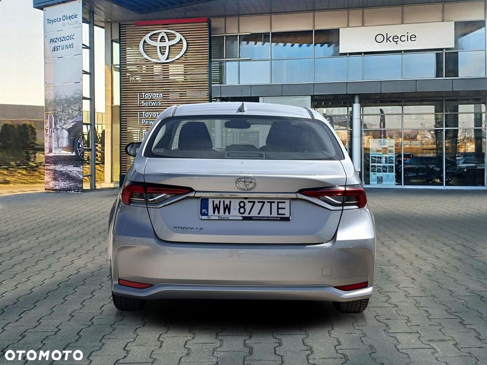 Toyota Corolla - 5
