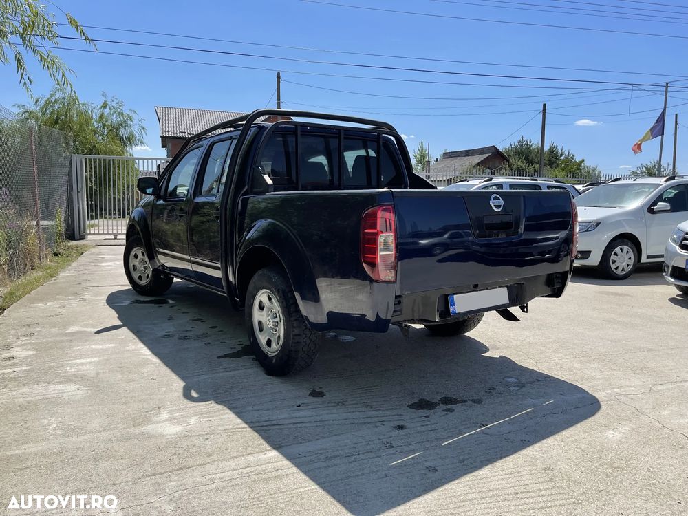 Nissan Navara 2.5 dCi Double Cab LE - 2