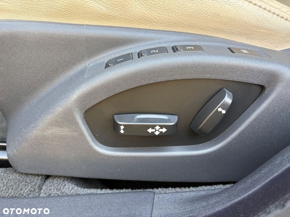 Volvo V70 D4 AWD Summum - 19