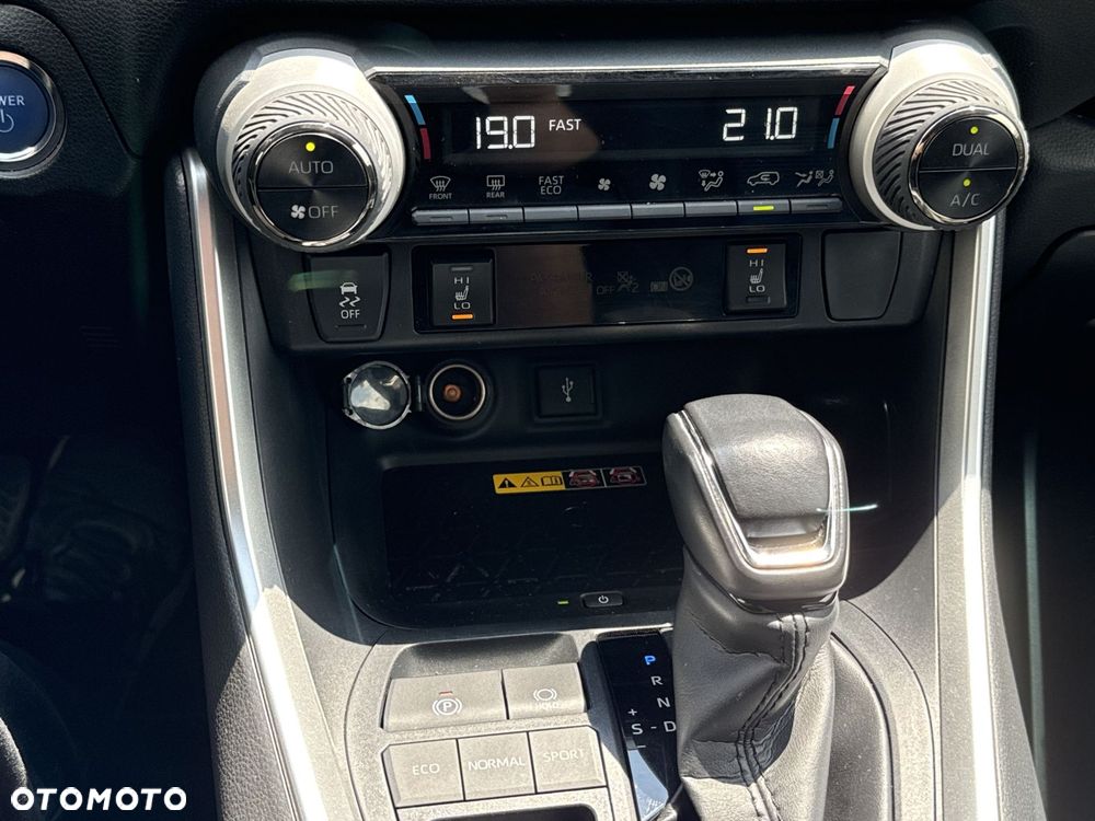 Toyota RAV4 2.5 Hybrid Selection 4x2 - 17