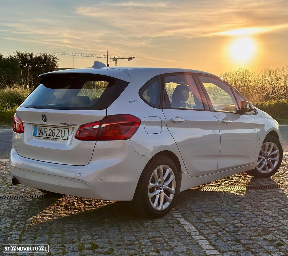 BMW 225xe Active Tourer iPerformance Advantage - 6