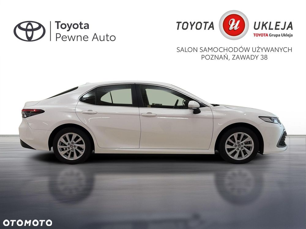 Toyota Camry 2.5 Hybrid Comfort CVT - 4