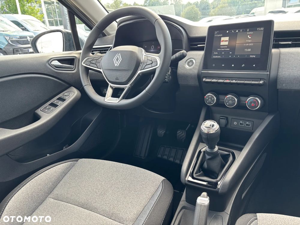 Renault Clio - 8