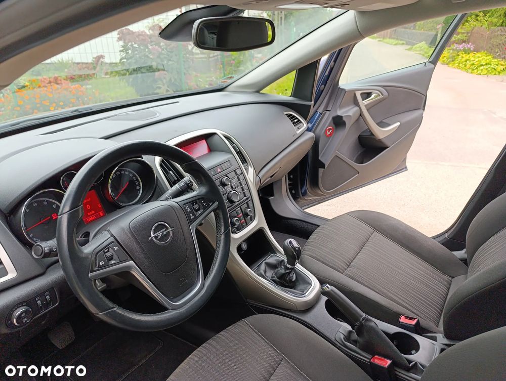 Opel Astra 1.6 Active - 21