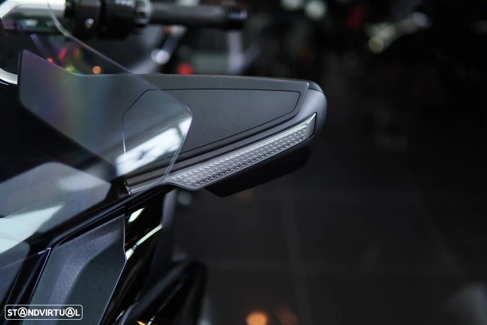 BMW R 1300 RT TRIPLE BLACK AUTOMATICA - 20