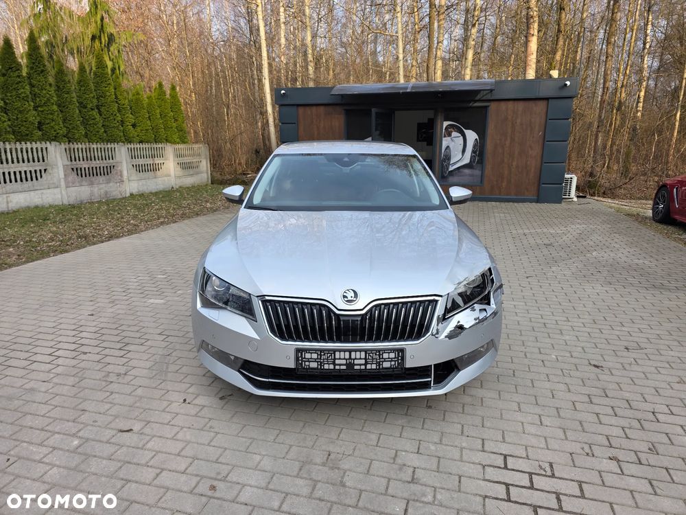 Skoda Superb 1.5 TSI ACT Ambition - 2