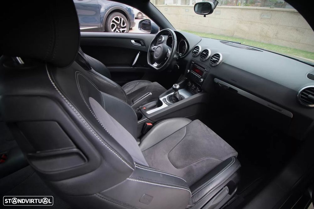 Audi TT Coupé 2.0 TDI quattro - 19