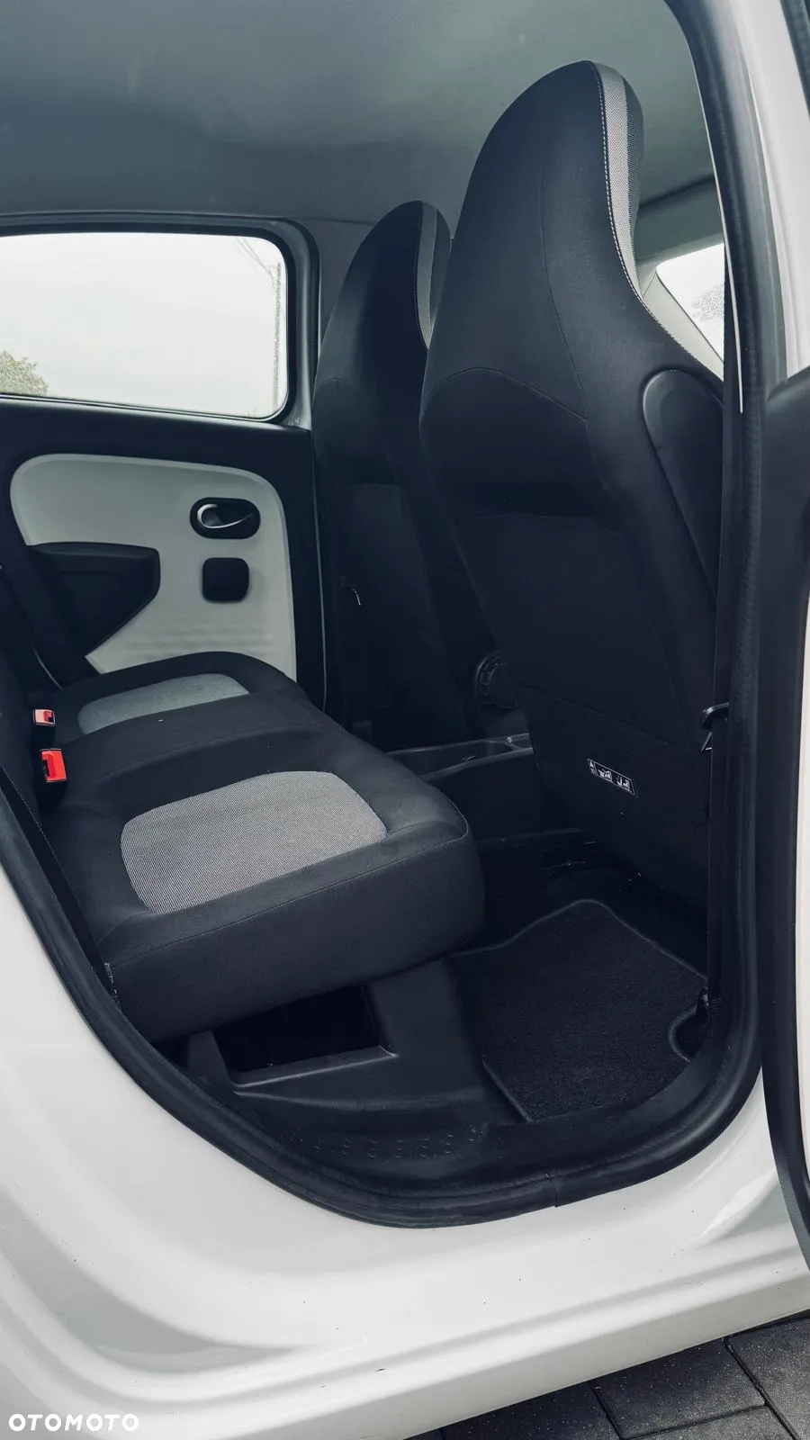 Renault Twingo TCE 90 LIMITED - 20