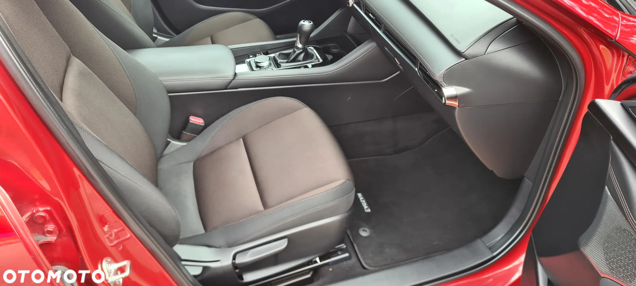 Mazda 3 e-SKYACTIV-G 122 M HYBRID EXCLUSIVE-LINE - 24