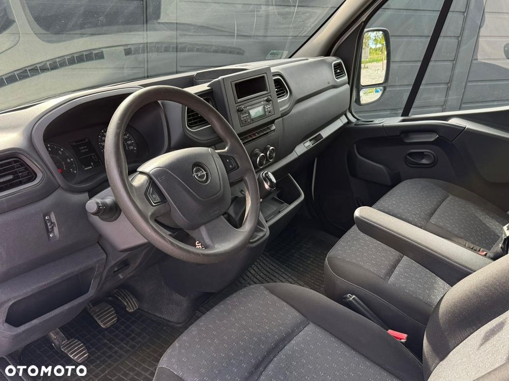 Opel Movano - 8