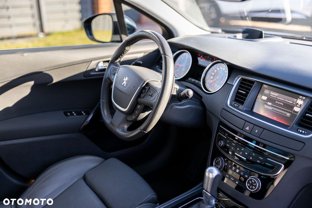 Peugeot 508 BlueHDi 180 EAT6 Stop&Start Allure - 29