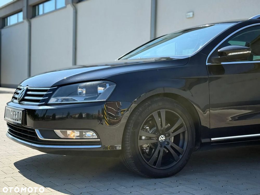 Volkswagen Passat 2.0 TDI Highline DSG - 12