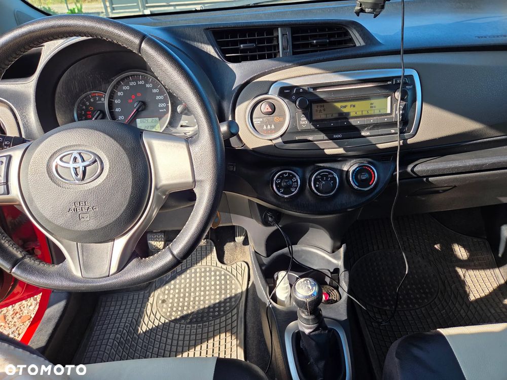 Toyota Yaris 1.0 Luna - 16