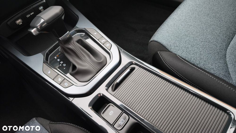 Kia XCeed - 27