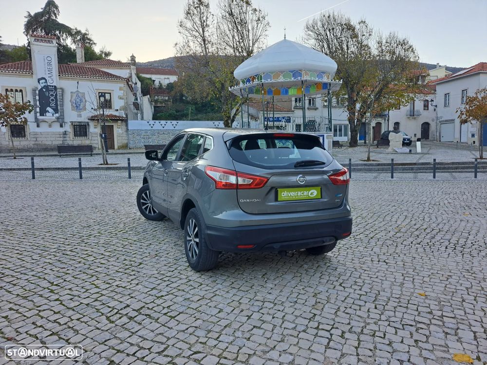 Nissan Qashqai 1.5 dCi DPF acenta - 30