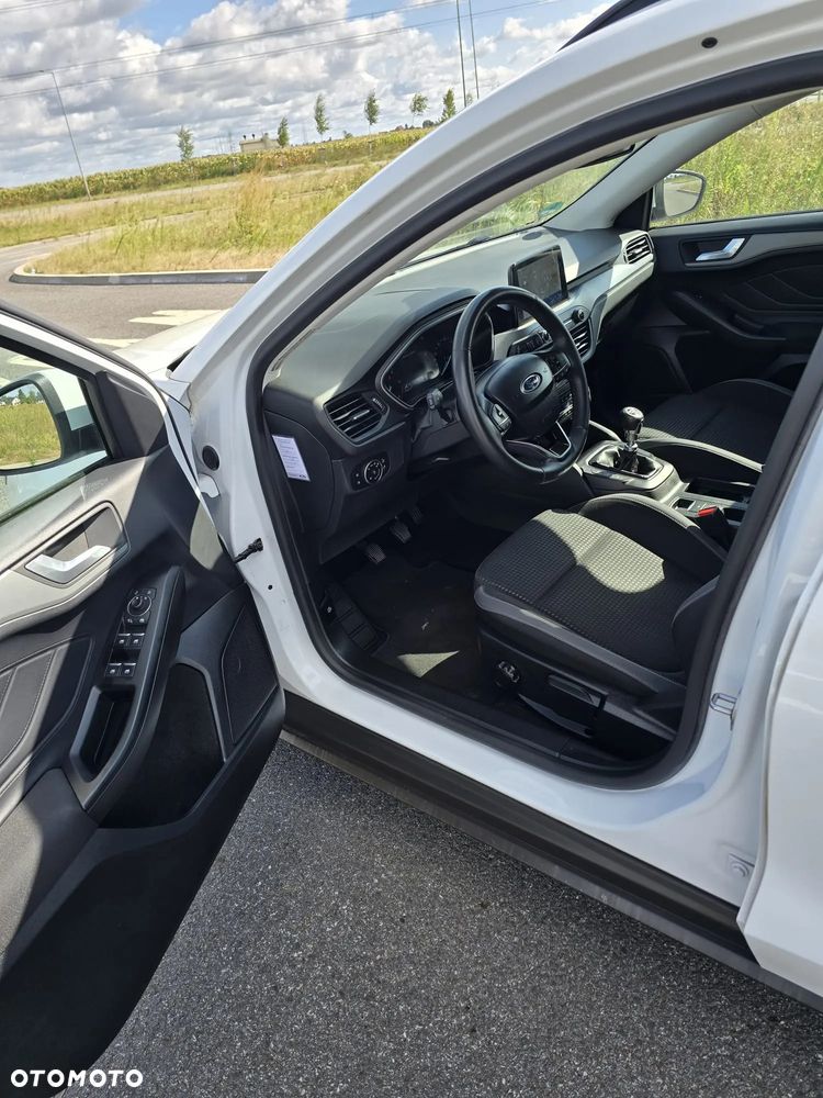 Ford Focus 1.5 EcoBlue STart-Stopp-System TITANIUM - 8