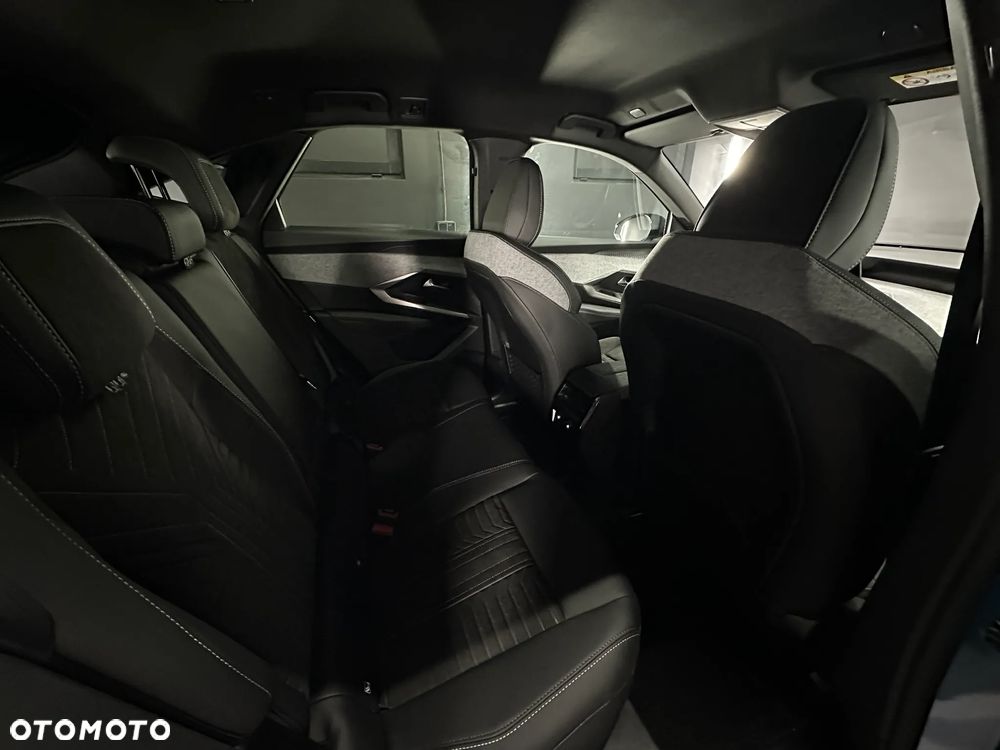 Peugeot 3008 1.2 PureTech mHEV GT E-DCS6 - 21