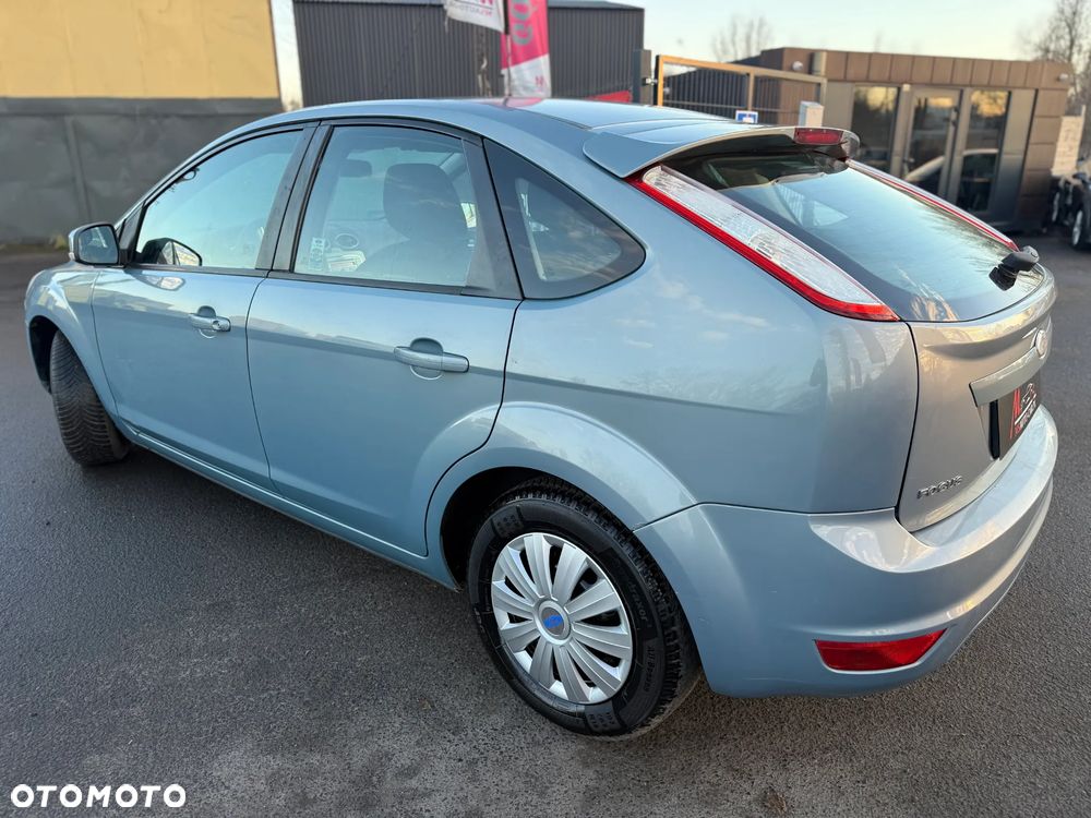 Ford Focus 1.6 Trend - 5