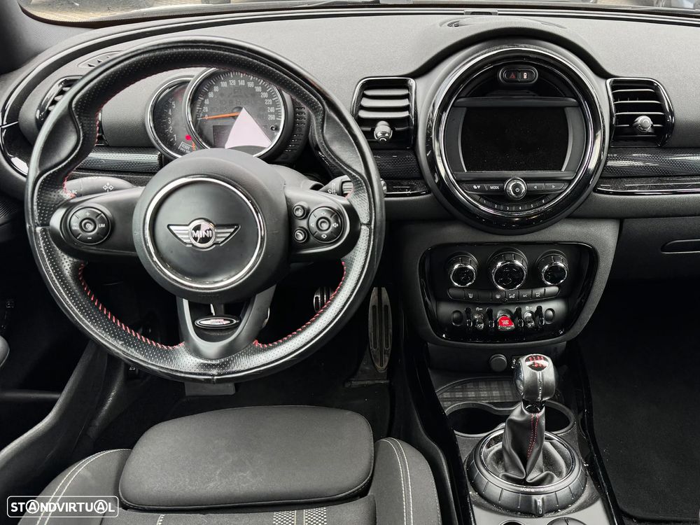 MINI Clubman Cooper D - 7