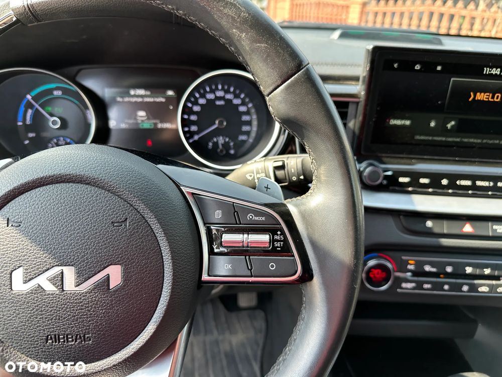 Kia XCeed - 11