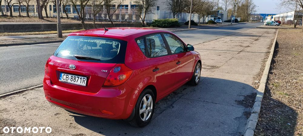 Kia Ceed 1.6 Crdi Comfort - 3