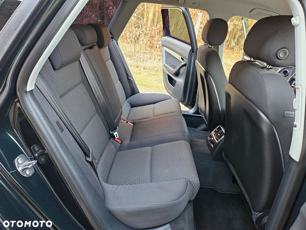 Audi A6 Avant 2.0 TDI - 23