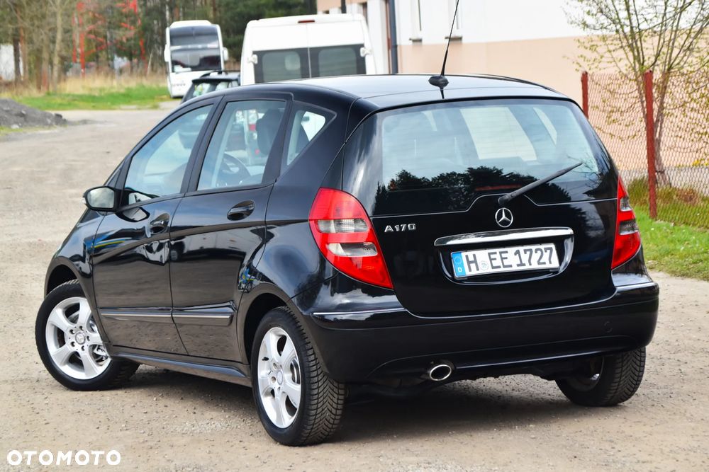 Mercedes-Benz Klasa A 170 BlueEFFICIENCY Avantgarde - 34