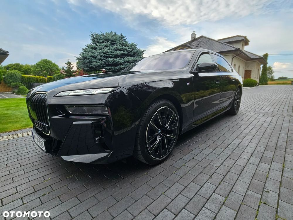 BMW Seria 7 740d xDrive mHEV sport - 17