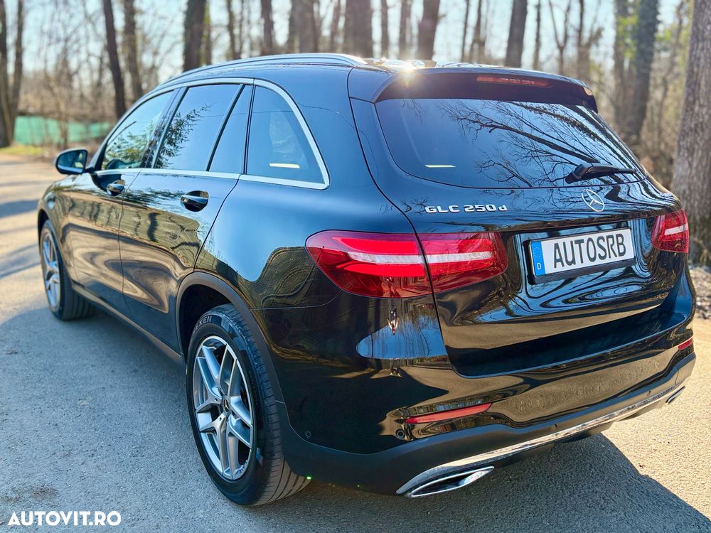 Mercedes-Benz GLC 250 d 4MATIC 9G-TRONIC AMG Line - 12