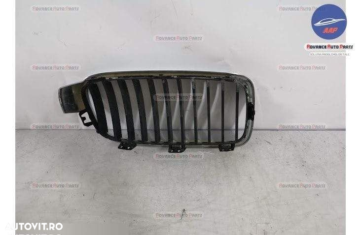 Grila Centrala Radiator Nara Stanga originala BMW  Seria 3  F30/F31/F3 - 3
